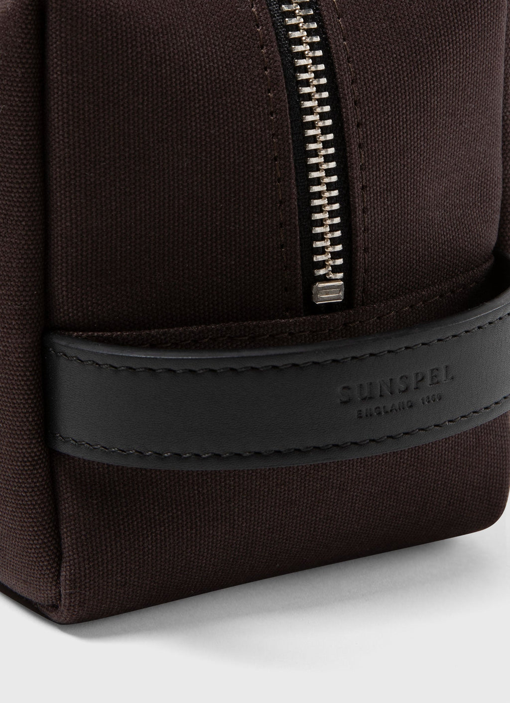 Trousse de toilette marron