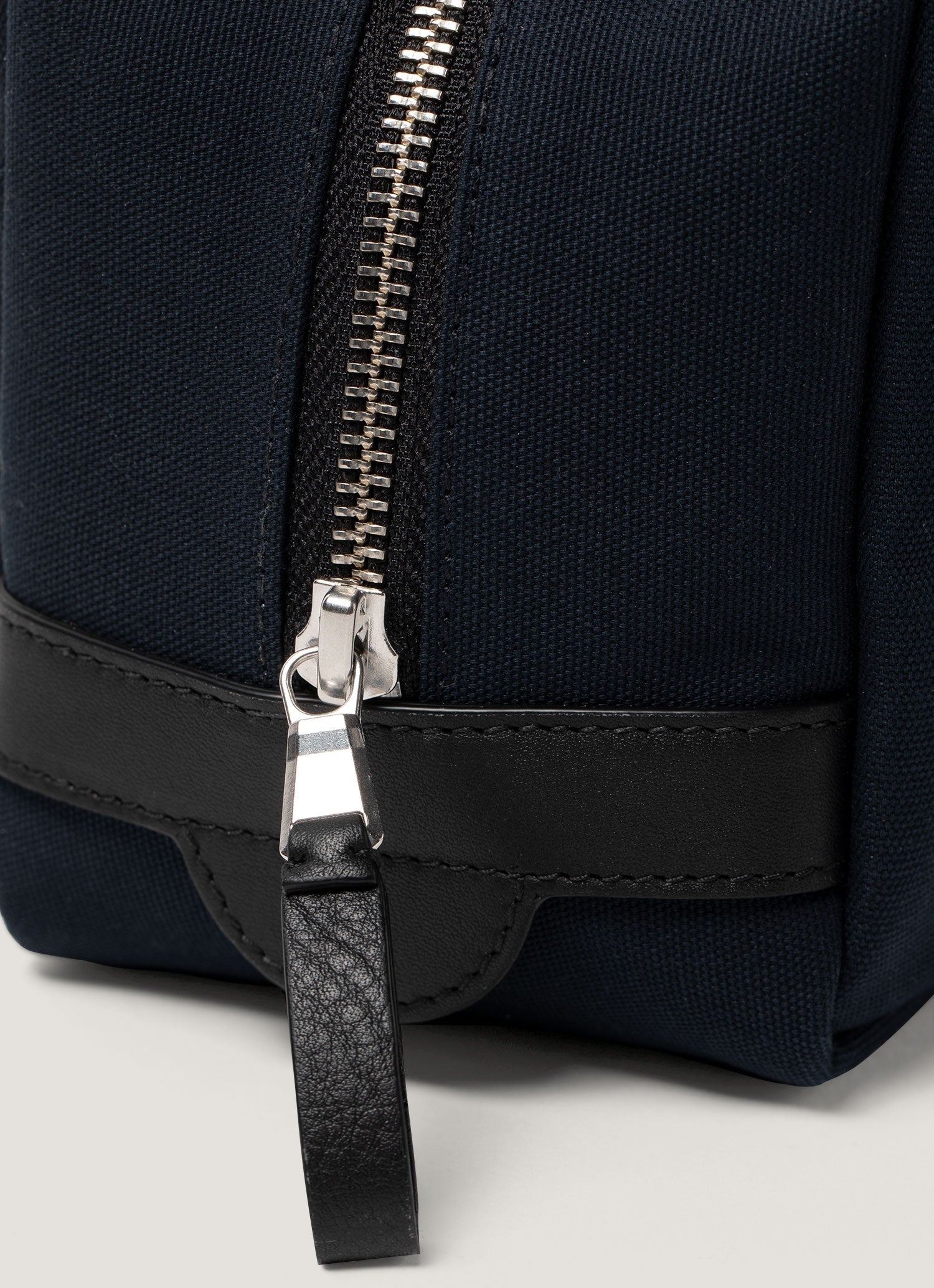 Trousse de toilette bleu marine