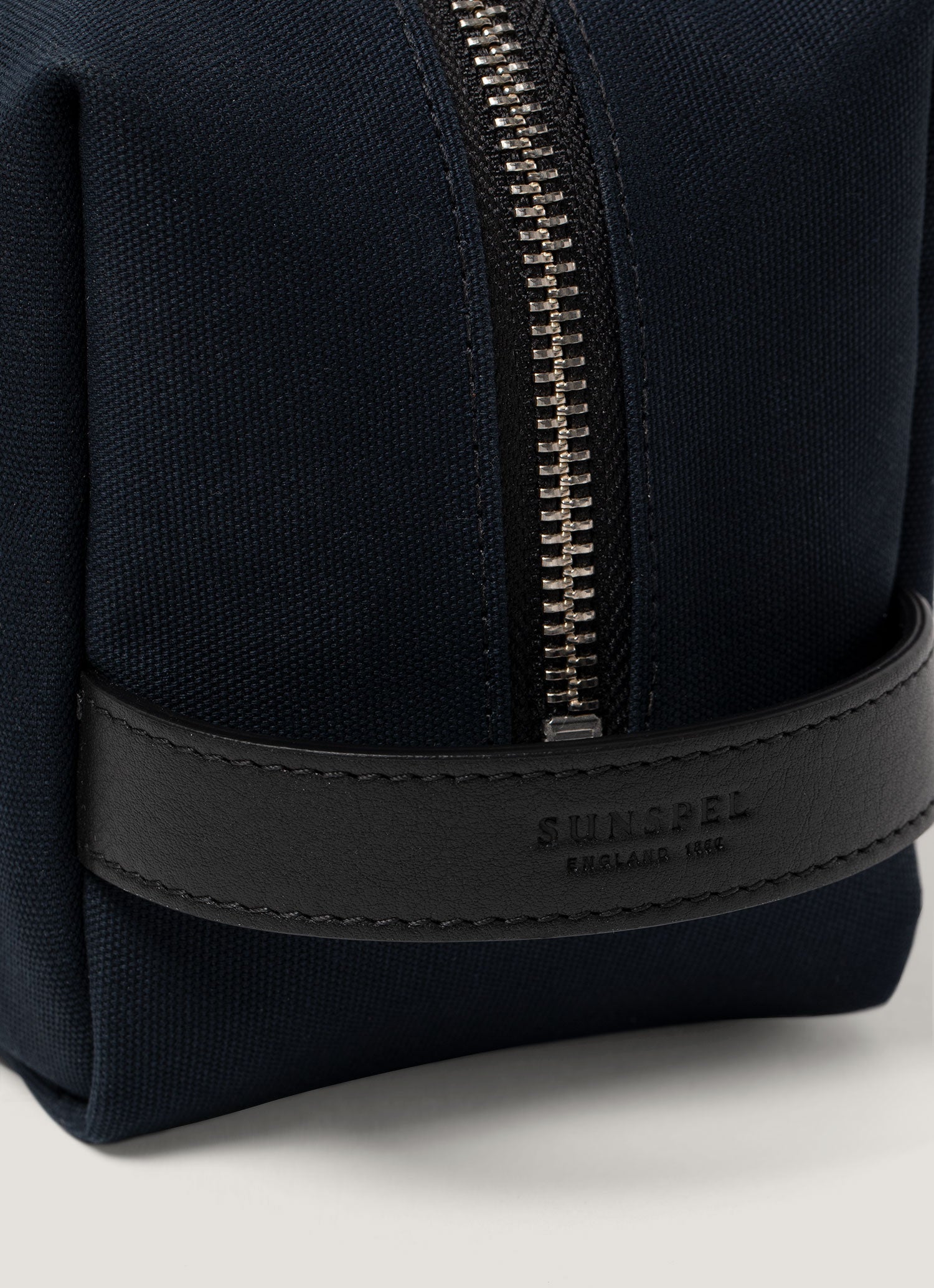 Trousse de toilette bleu marine