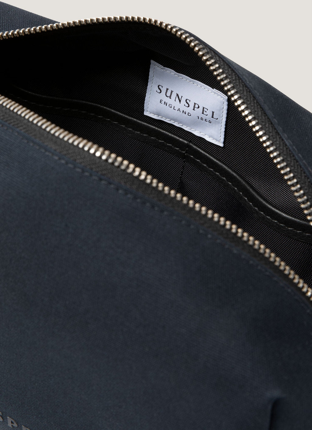 Trousse de toilette bleu marine