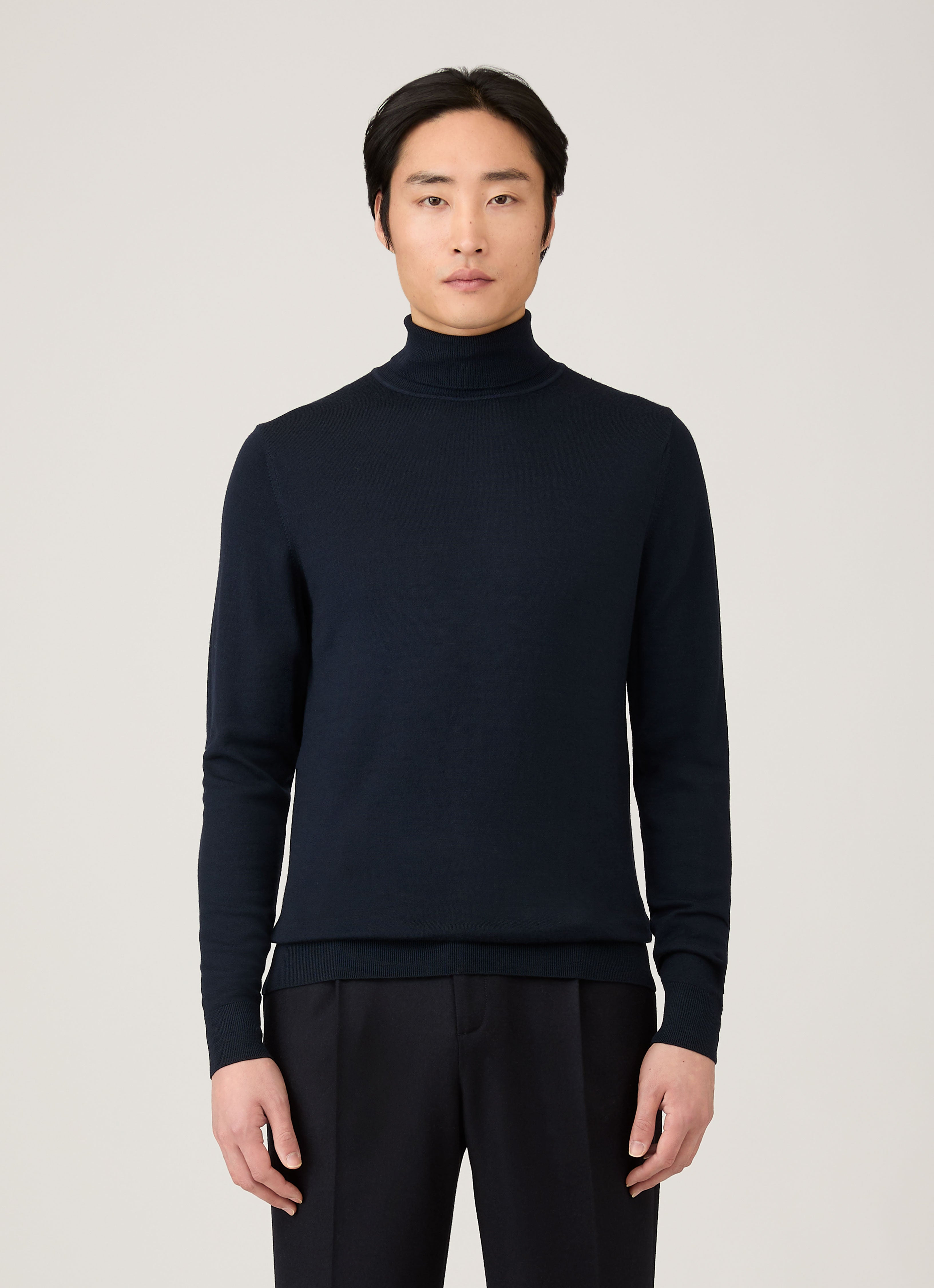 Men's Extra-Fine Merino Roll Neck in Navy