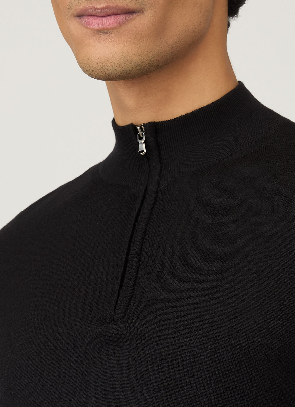 Col zippé homme en mérinos extrafin noir
