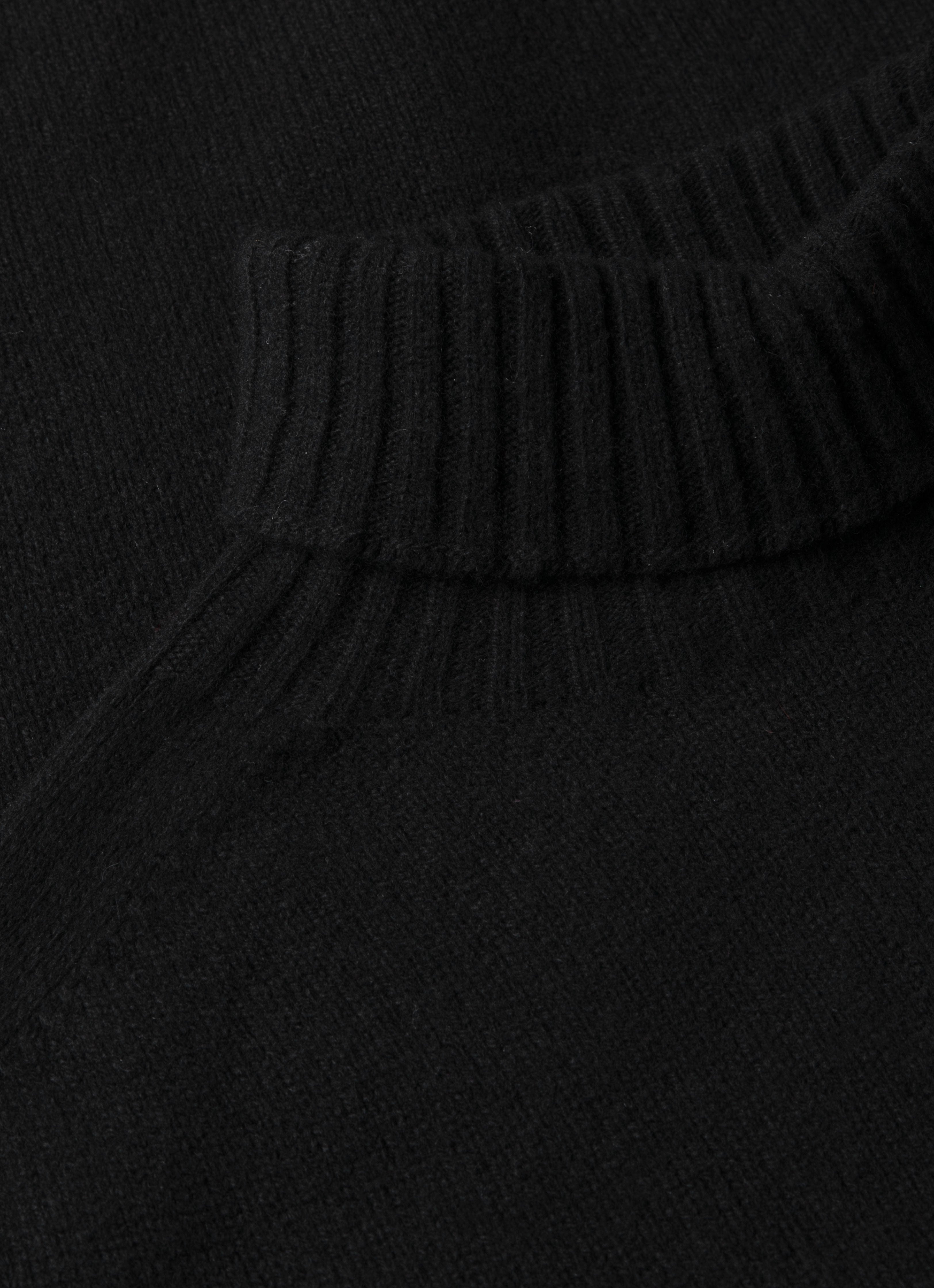 Men's Lambswool Roll Neck in Black