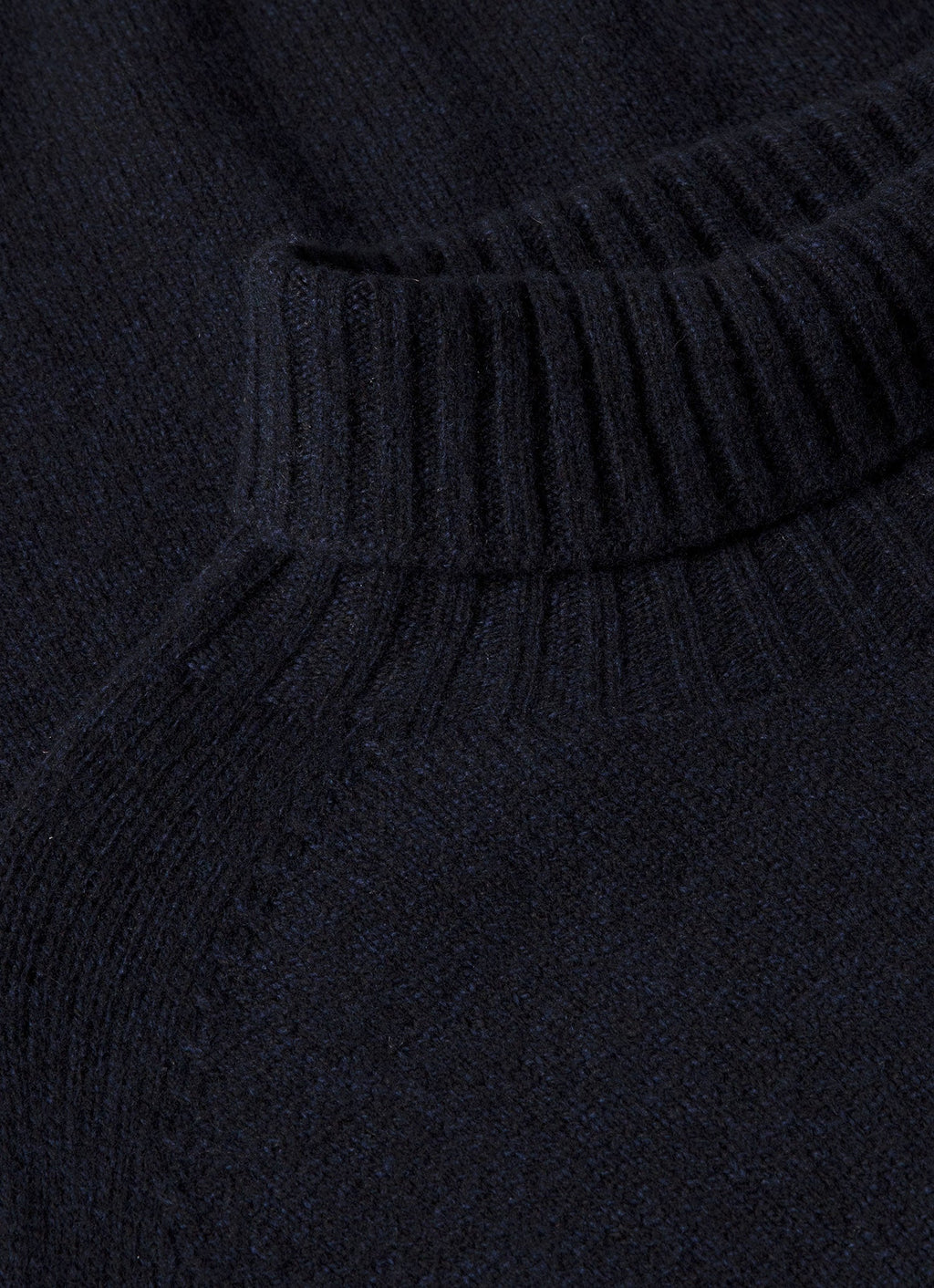 Col roulé en lambswool pour homme, coloris mouliné bleu marine foncé