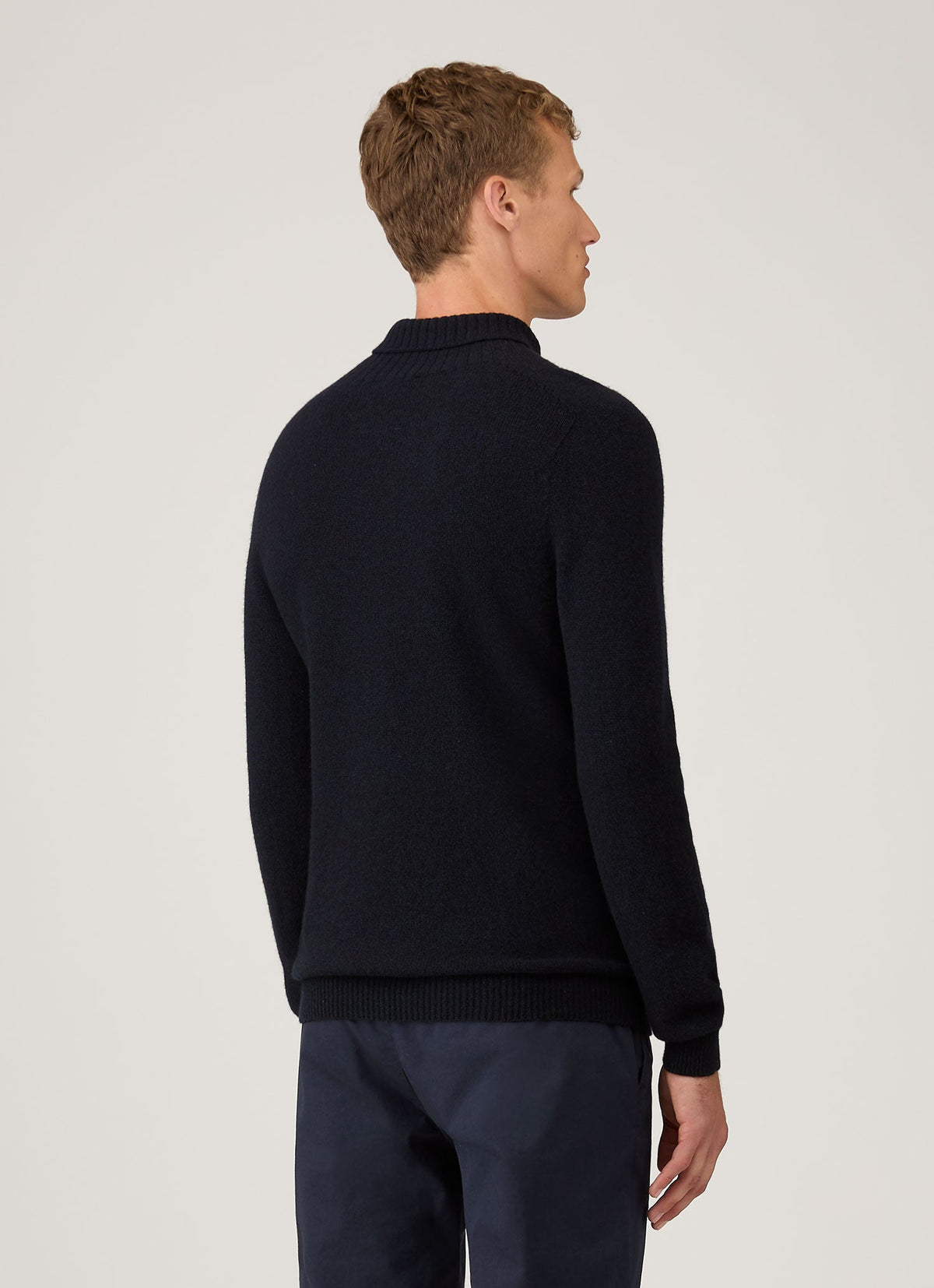 Col roulé en lambswool pour homme, coloris mouliné bleu marine foncé