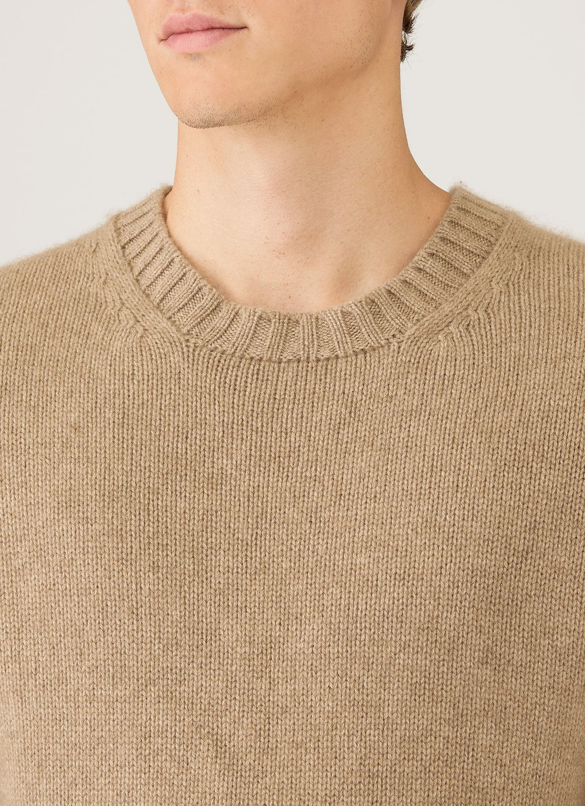 Pull en cachemire pour homme marron naturel