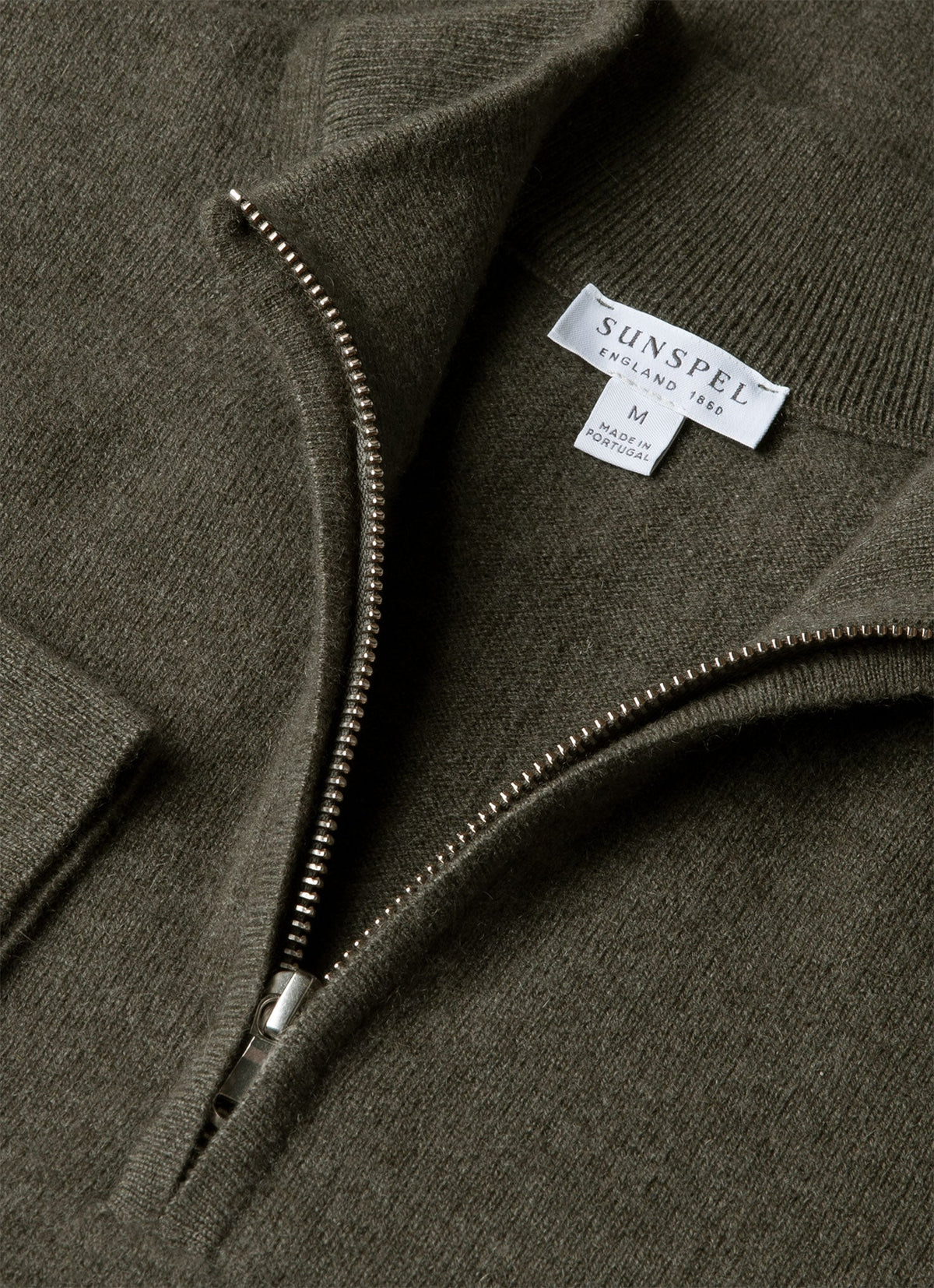 Pull demi-zippé en cachemire kaki pour homme