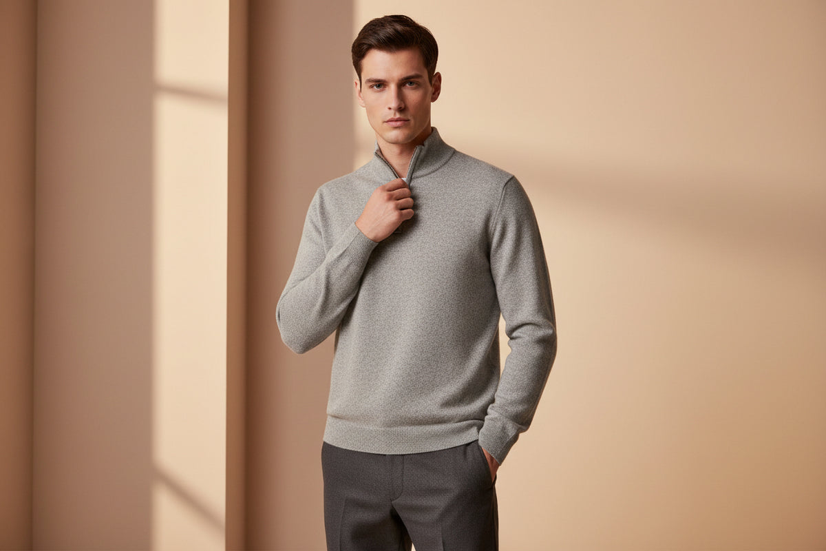 Pull en cachemire demi-zippé pour homme en gris chiné