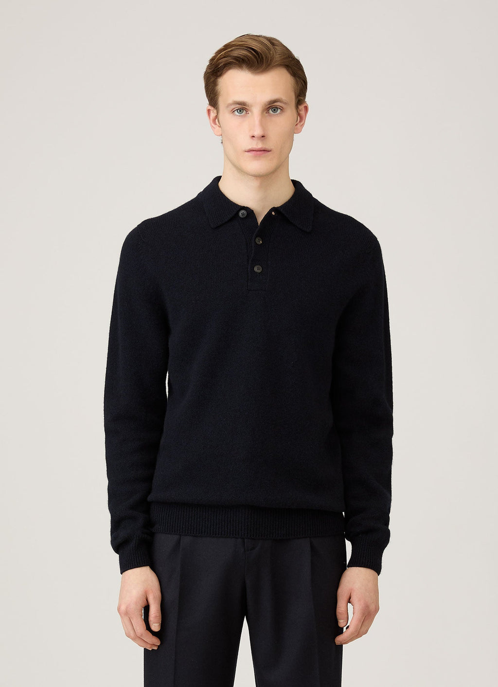 Polo en maille d'agneau mérinos pour homme coloris bleu marine mouliné