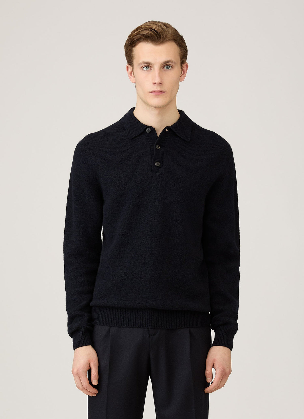 Polo en maille d'agneau mérinos pour homme coloris bleu marine mouliné