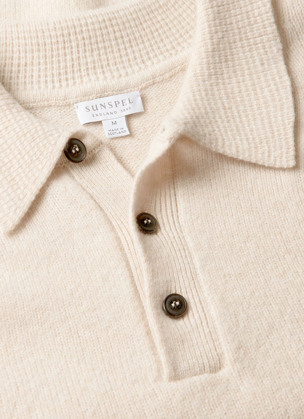 Polo en maille d'agneau mérinos pour homme, coloris melange avoine