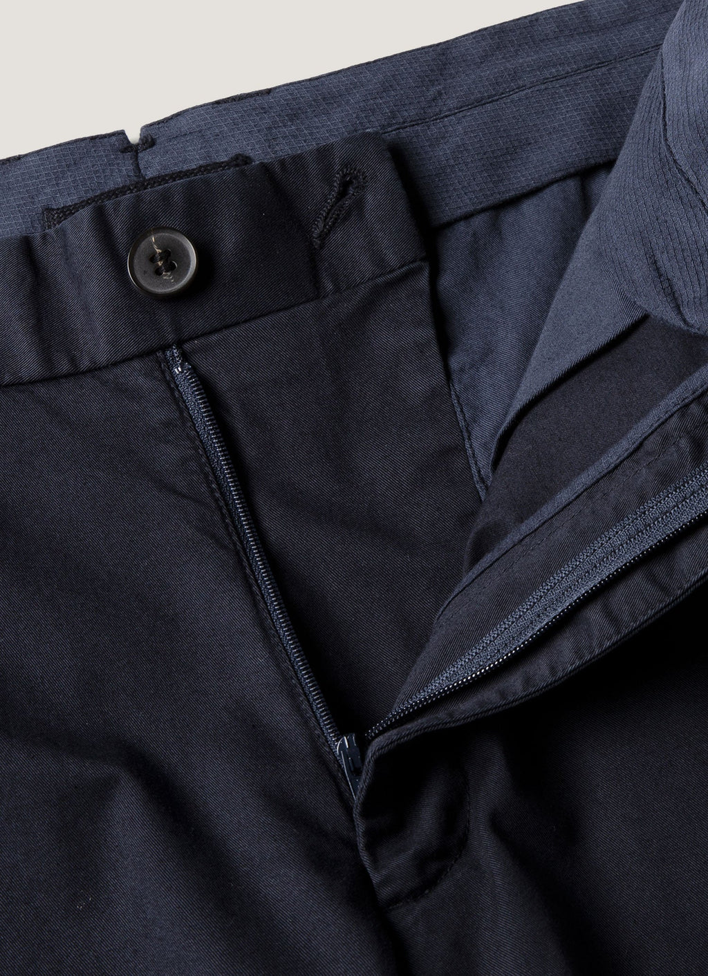 Shorts chino pour hommes bleu marine