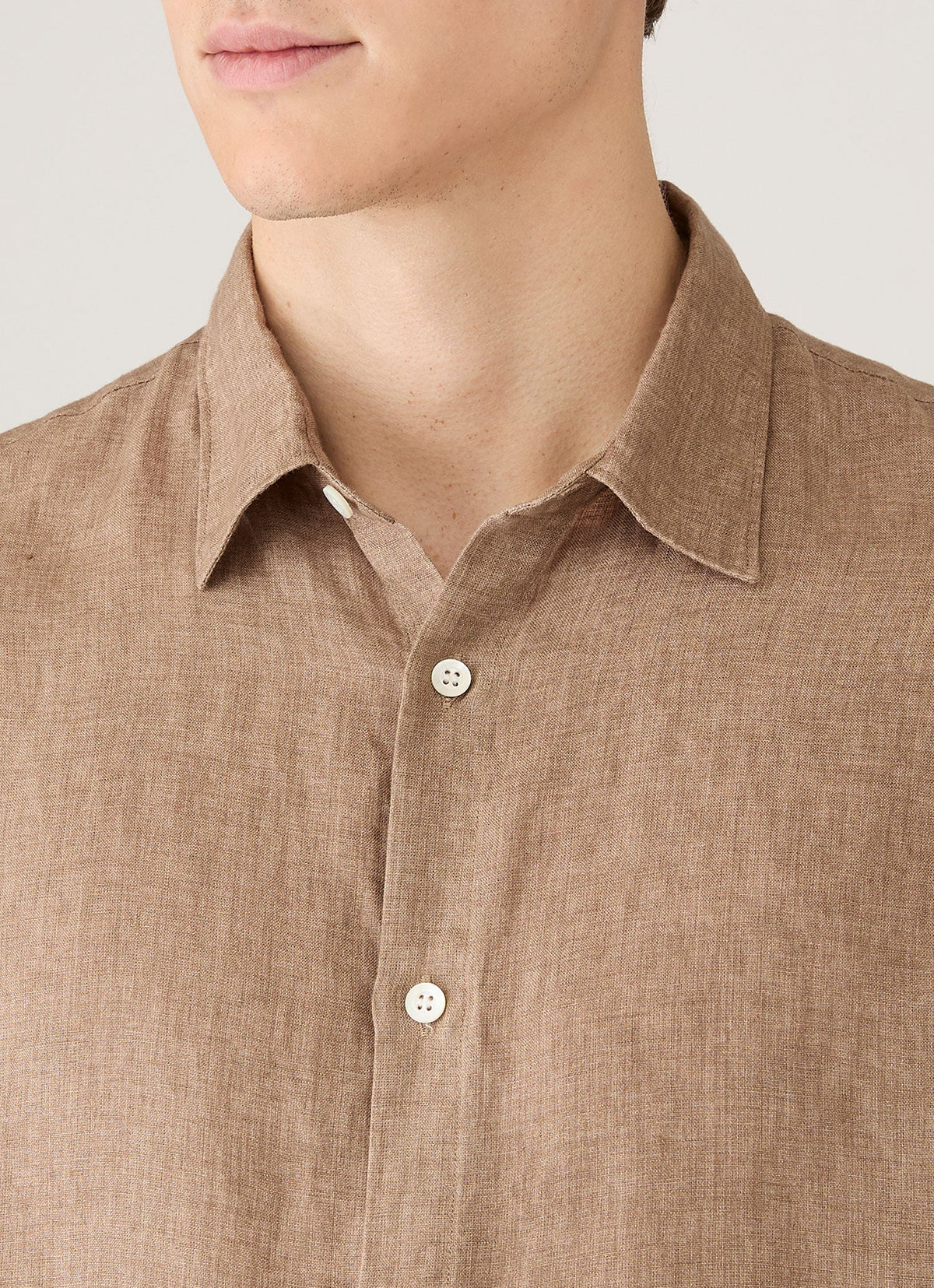 Chemise en lin homme couleur Noyer