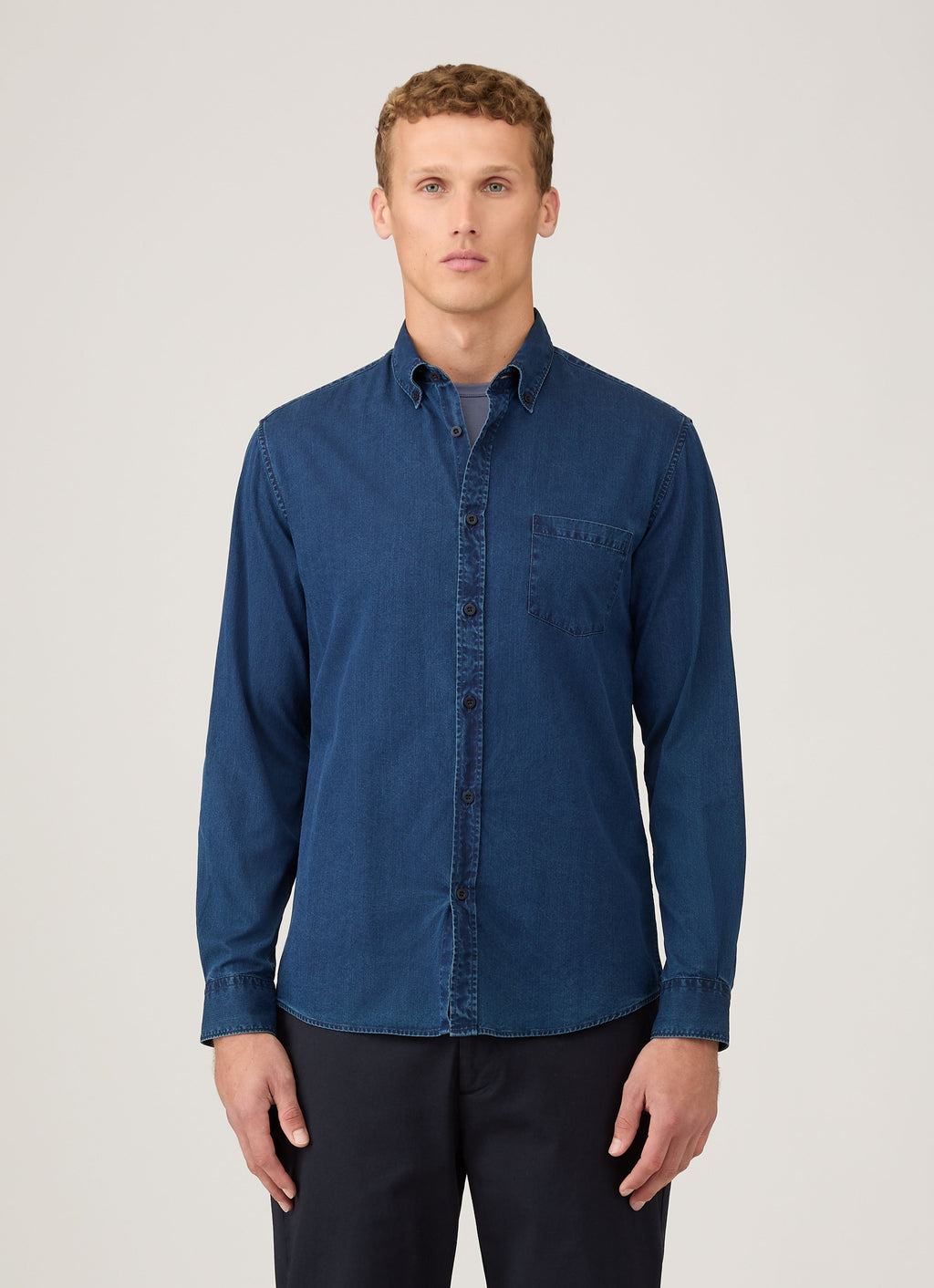 Chemise habillée en twill indigo pour homme