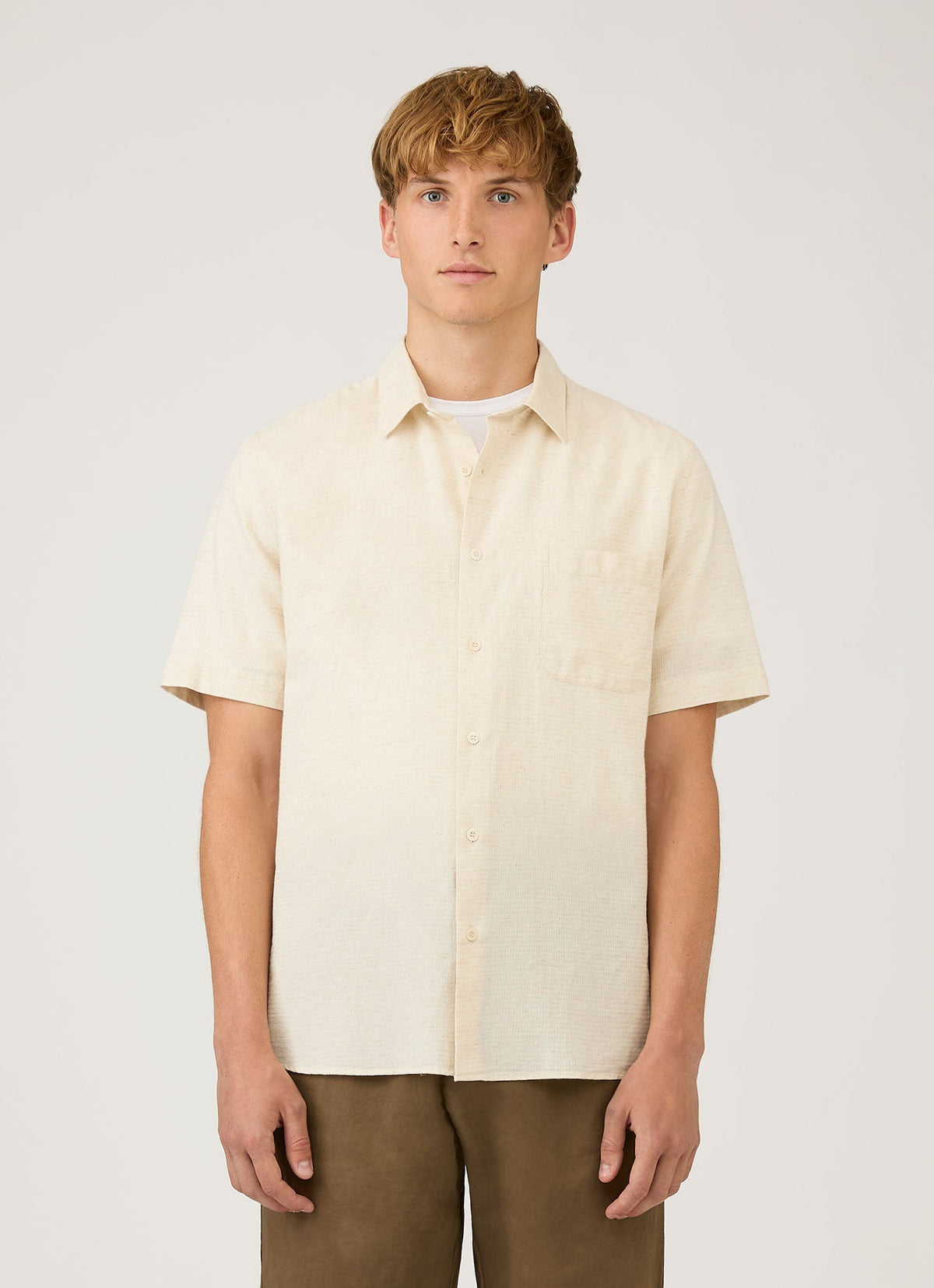Chemise homme manches courtes en coton et lin écrue