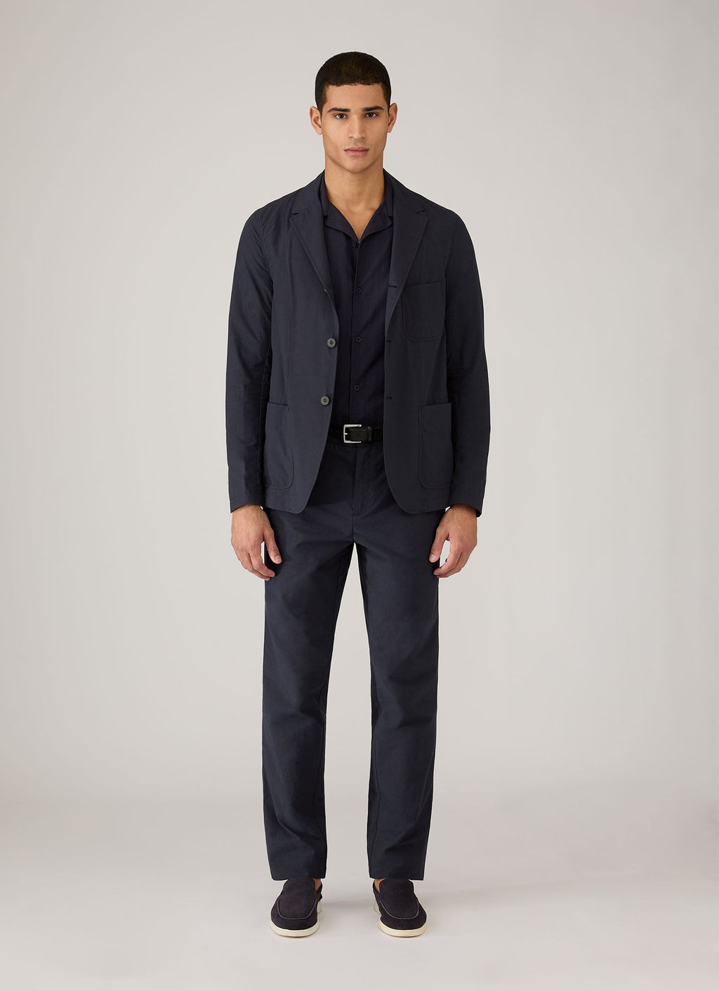 Chemise rayée texturée à col camp pour homme, bleu marine