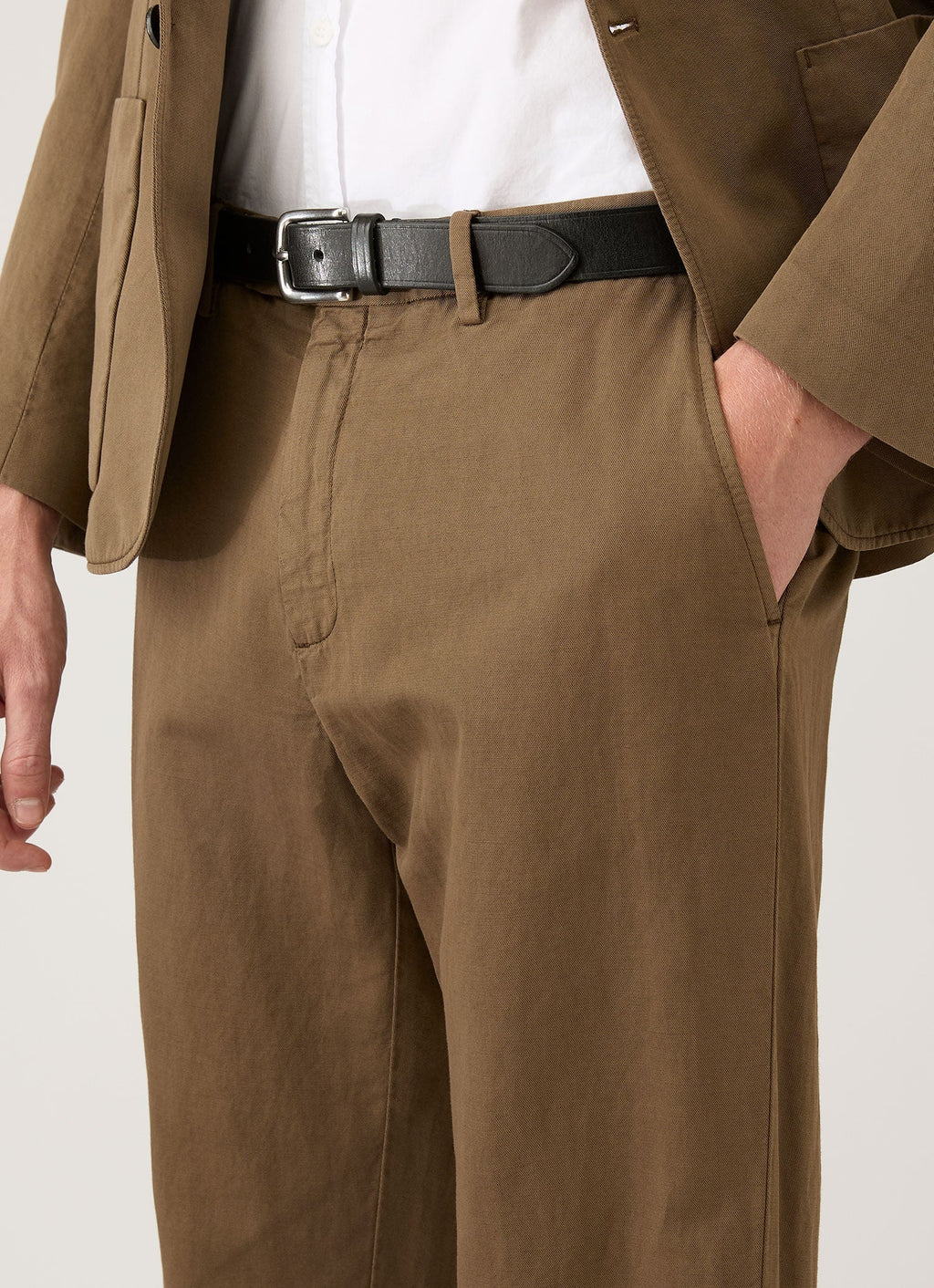 Pantalon homme en coton et lin couleur Cèdre foncé